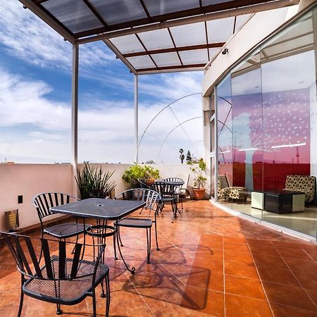 Hotel HC Celaya  Buitenkant foto