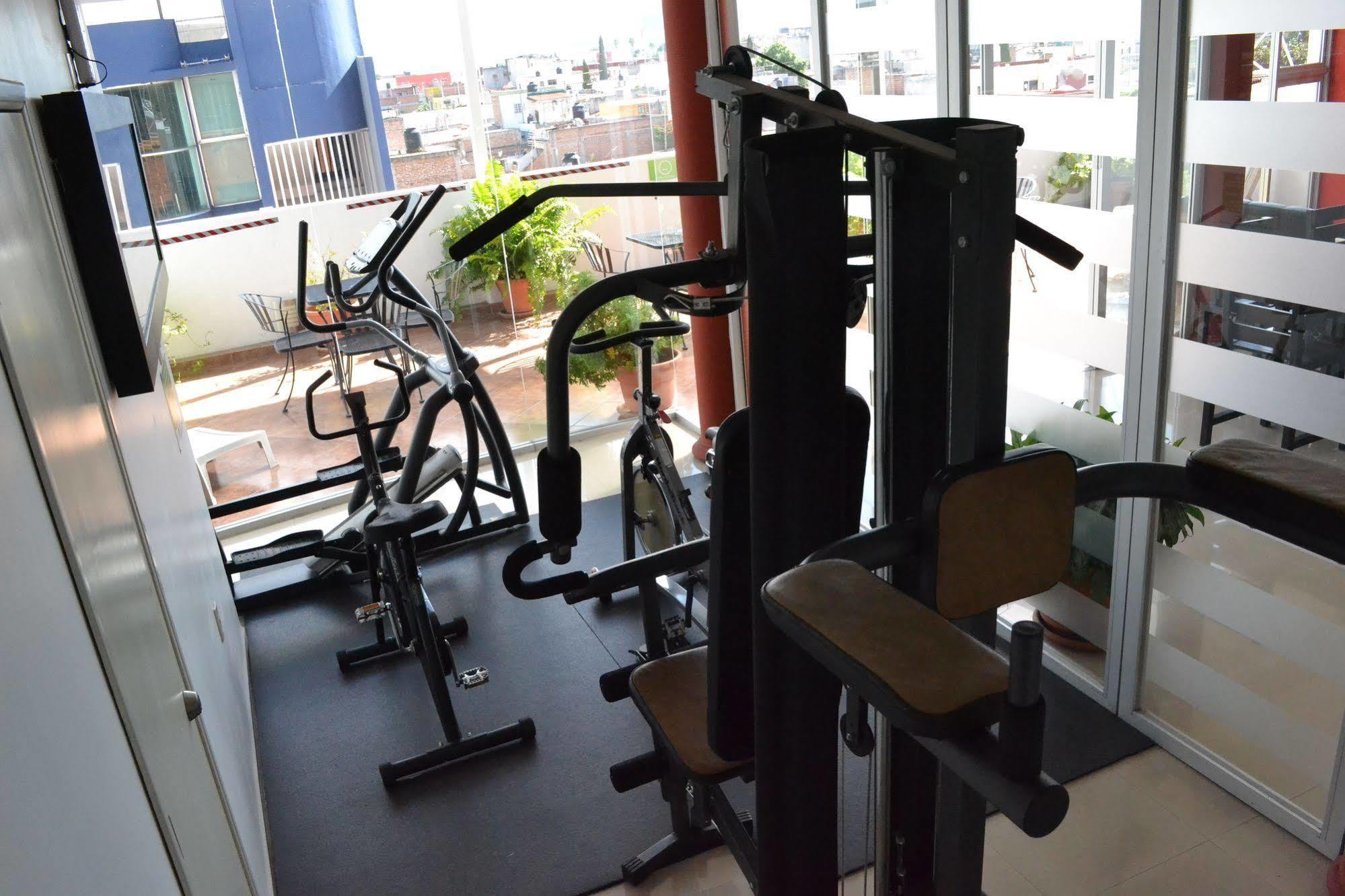 Hotel HC Celaya  Buitenkant foto